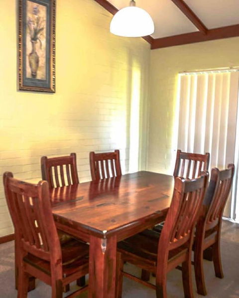 Geraldton Holliday Villas - Accommodation Cooktown 12