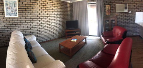 Geraldton Holliday Villas - Accommodation Cooktown 16