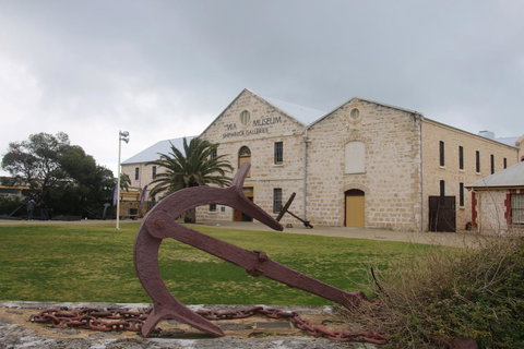 Suffolk House - Accommodation Cooktown 25