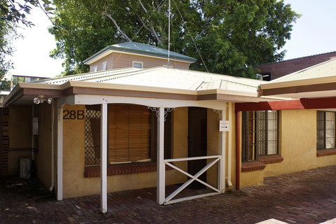 Suffolk House - Accommodation Cooktown 3