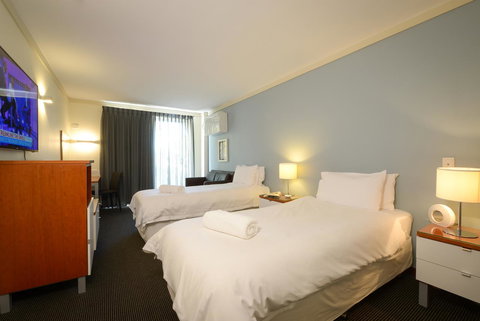 Sullivans Hotel - Accommodation Cooktown 16