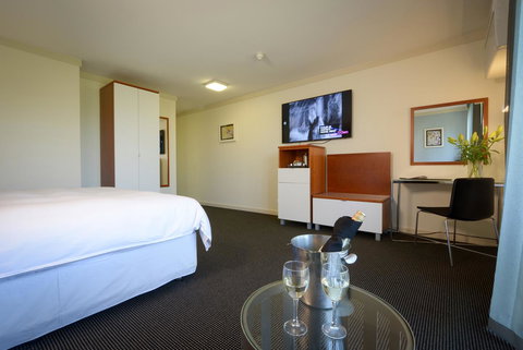 Sullivans Hotel - Accommodation Cooktown 17