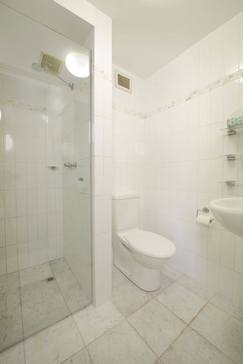 Sullivans Hotel - Accommodation Cooktown 9