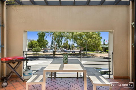 Spacious Central Townhouse - Accommodation Cooktown 9