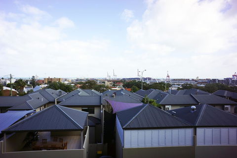 Studio 208 With Ocean Views - Accommodation Cooktown 18
