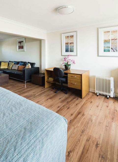 Studio 208 With Ocean Views - Accommodation Cooktown 12
