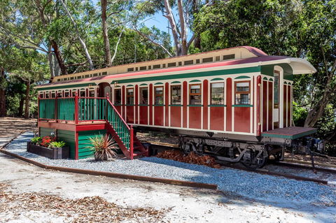 Quiet Escapes Cottages - Accommodation Cooktown 13