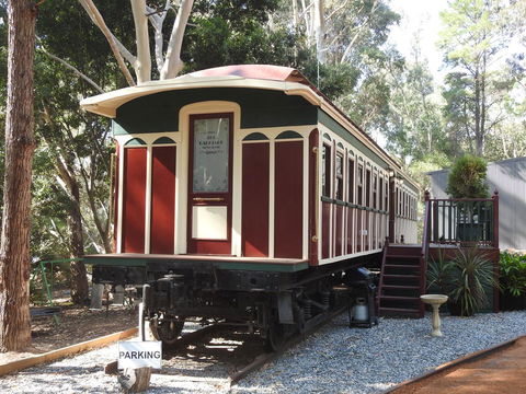 Quiet Escapes Cottages - Accommodation Cooktown 2
