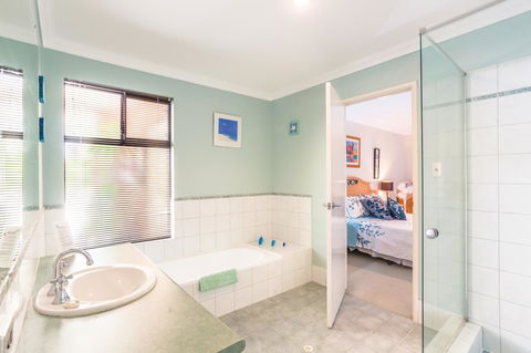 Seatrees Accommodation - Accommodation Cooktown 8