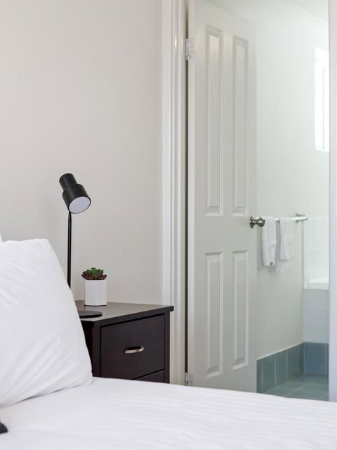 Cooper Street - Accommodation Cooktown 10