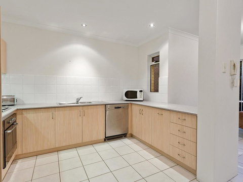 Cooper Street - Accommodation Cooktown 24