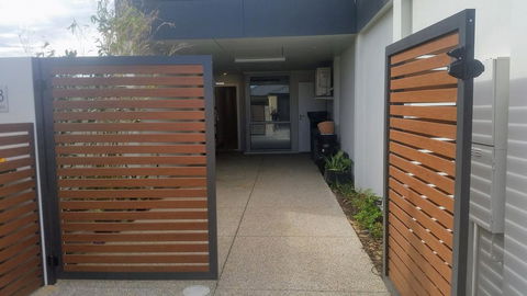 Mandurah Beach Front Apartment - Accommodation Cooktown 19