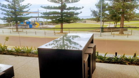 Mandurah Beach Front Apartment - Accommodation Cooktown 14