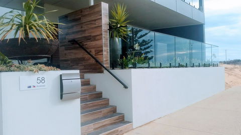 Mandurah Beach Front Apartment - Accommodation Cooktown 5