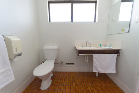 Hotel Clipper - Accommodation Cooktown 19