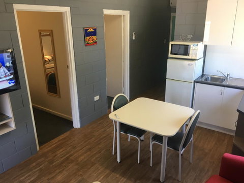 Esperance Central Accommodation - Accommodation Cooktown 40