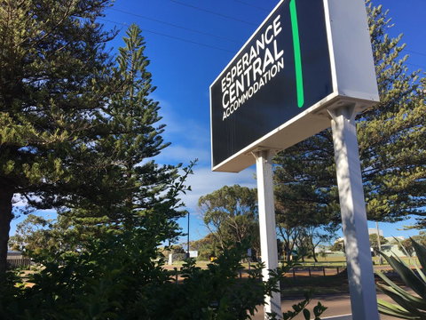 Esperance Central Accommodation - Accommodation Cooktown 28