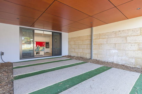 Sunset Place Apartments - Accommodation Cooktown 32