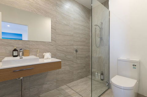 Sunset Place Apartments - Accommodation Cooktown 12