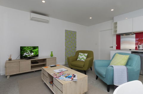 Sunset Place Apartments - Accommodation Cooktown 30