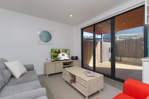 Sunset Place Apartments - Accommodation Cooktown 7