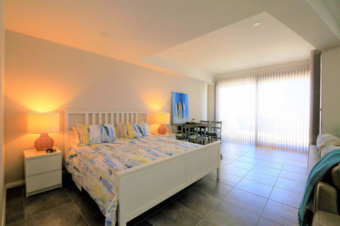 Studio Style Mindarie Marina - Accommodation Cooktown 2