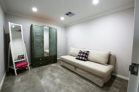 Studio Style Mindarie Marina - Accommodation Cooktown 7