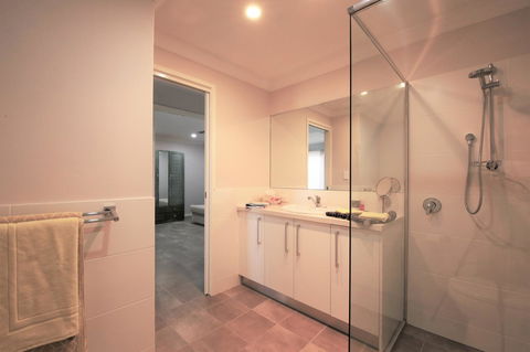 Studio Style Mindarie Marina - Accommodation Cooktown 6