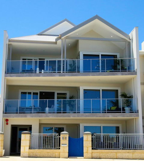Studio Style Mindarie Marina - Accommodation Cooktown 9