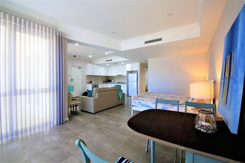 Studio Style Mindarie Marina - Accommodation Cooktown 5