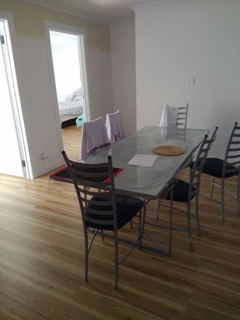 DIANELLA Budget Rooms Happy Place To Stay - Accommodation Cooktown 16