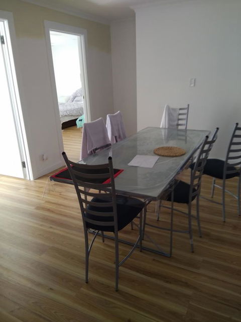 DIANELLA Budget Rooms Happy Place To Stay - Accommodation Cooktown 34