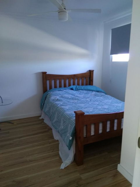 DIANELLA Budget Rooms Happy Place To Stay - Accommodation Cooktown 15