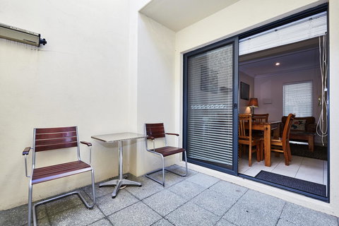 Fremantle Townhouse Unit 6 - Accommodation Cooktown 2