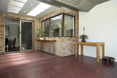 Marcus Villa Booragoon - Accommodation Cooktown 14
