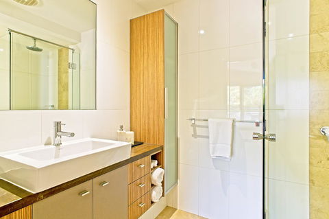 Central Avenue Apartments - Accommodation Cooktown 10