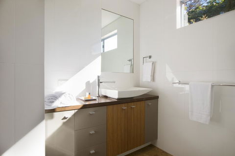 Central Avenue Apartments - Accommodation Cooktown 17