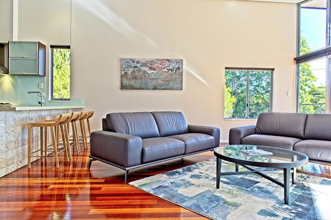 Central Avenue Apartments - Accommodation Cooktown 2