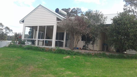 Abbivale Farm Cottage - Accommodation Cooktown 9