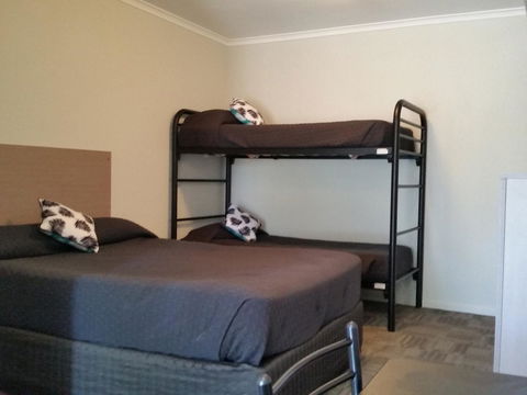 Mandurah Foreshore Motel - Accommodation Cooktown 11