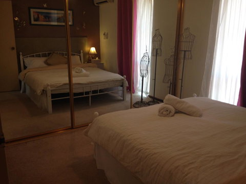 â˜… Stylish Family Home! â˜… - Accommodation Cooktown 9