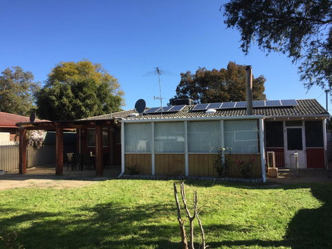 â˜… Stylish Family Home! â˜… - Accommodation Cooktown 26