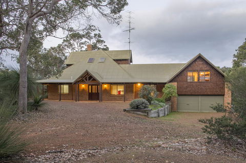 A Hidden Bush Delight - Accommodation Cooktown 6