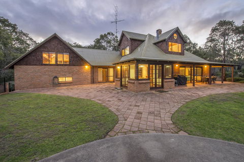 A Hidden Bush Delight - Accommodation Cooktown 4