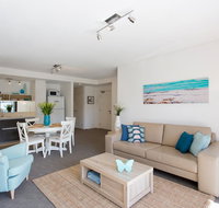Beachside Living - South Fremantle - Accommodation Cooktown