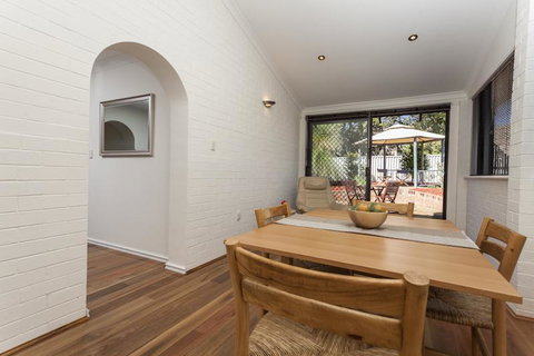 Attadale Excutive Villa - Accommodation Cooktown 9