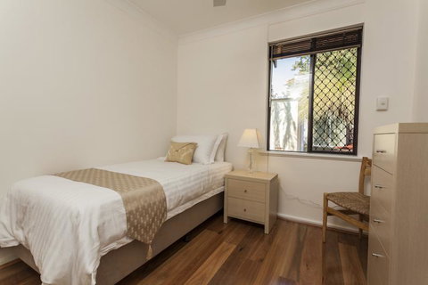 Attadale Excutive Villa - Accommodation Cooktown 16