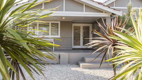 Leisurely Manor - Spacious Three Bedroom Home In Fremantle - Accommodation Cooktown 0