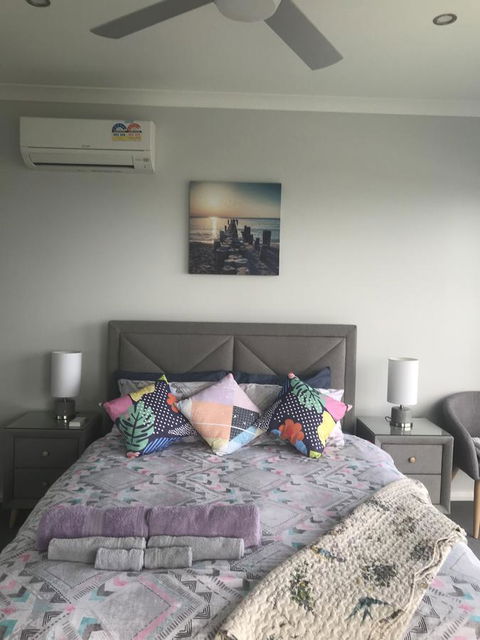 Beach House At SeaScapes.. - Accommodation Cooktown 7