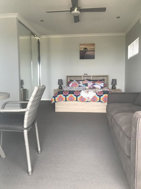 Beach House At SeaScapes.. - Accommodation Cooktown 9